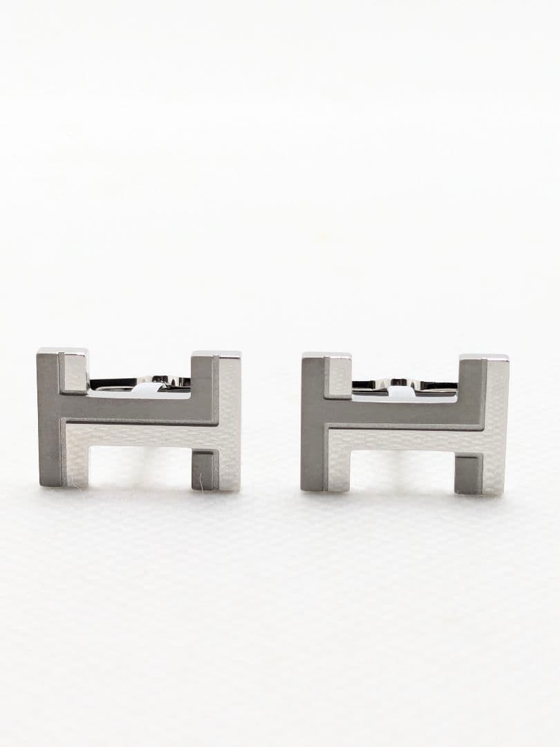 ✨極美品✨HERMESエルメス　Hモチーフ・オ・カレ ロゴカフス　シルバー