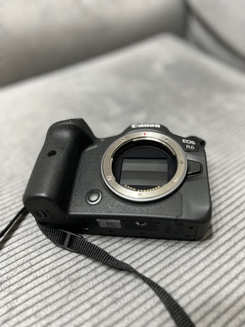 最終値下げcanon EOS R6 ミラーレス一眼 ボディ