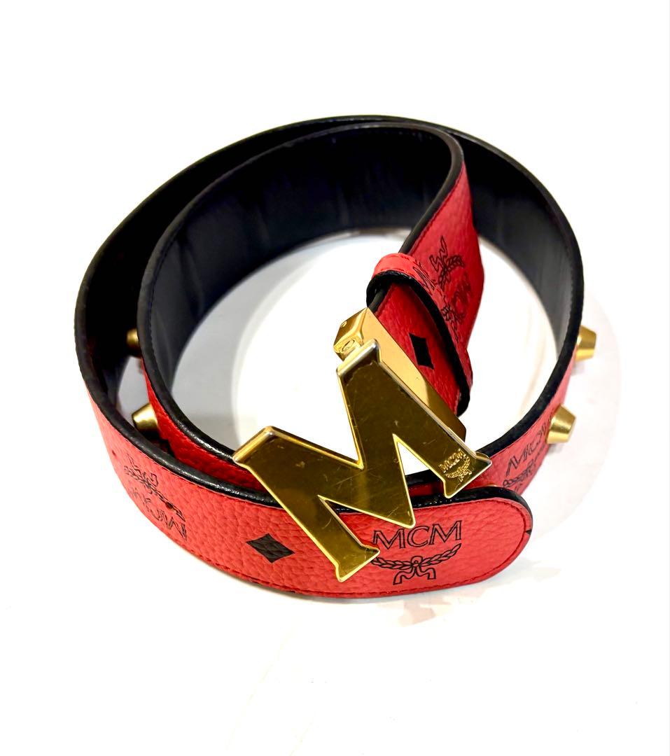 MCM エムシーエム☆ベルト ロゴ柄 ヴィセトス スタッズ　赤　80
