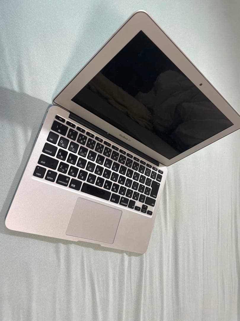 Apple MacBook Air シルバー Core i5 4GB 11インチ