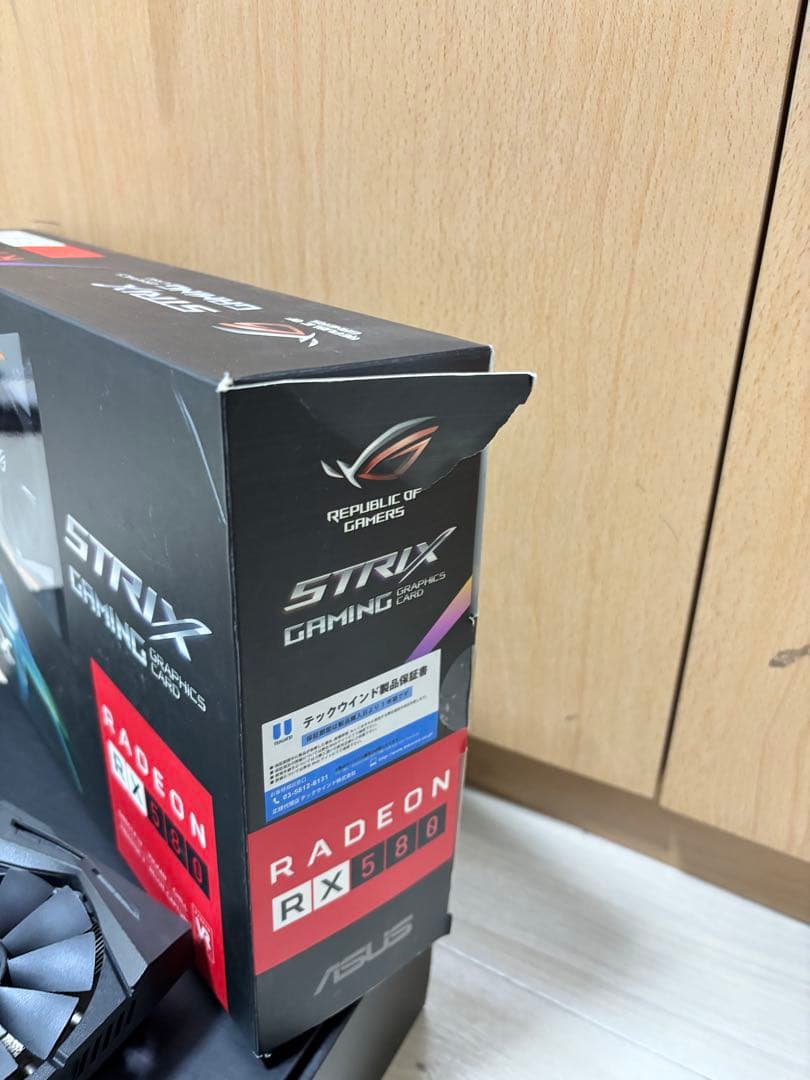 グラフィックボード・グラボ・ビデオカード ASUS STRIX Gaming Radeon RX 580