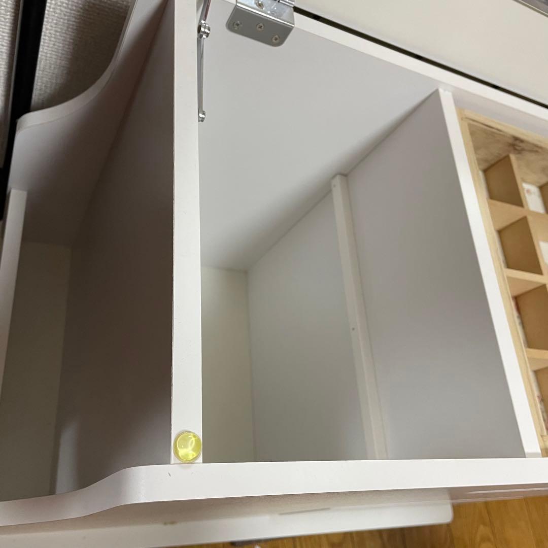 ドレッサーワゴン