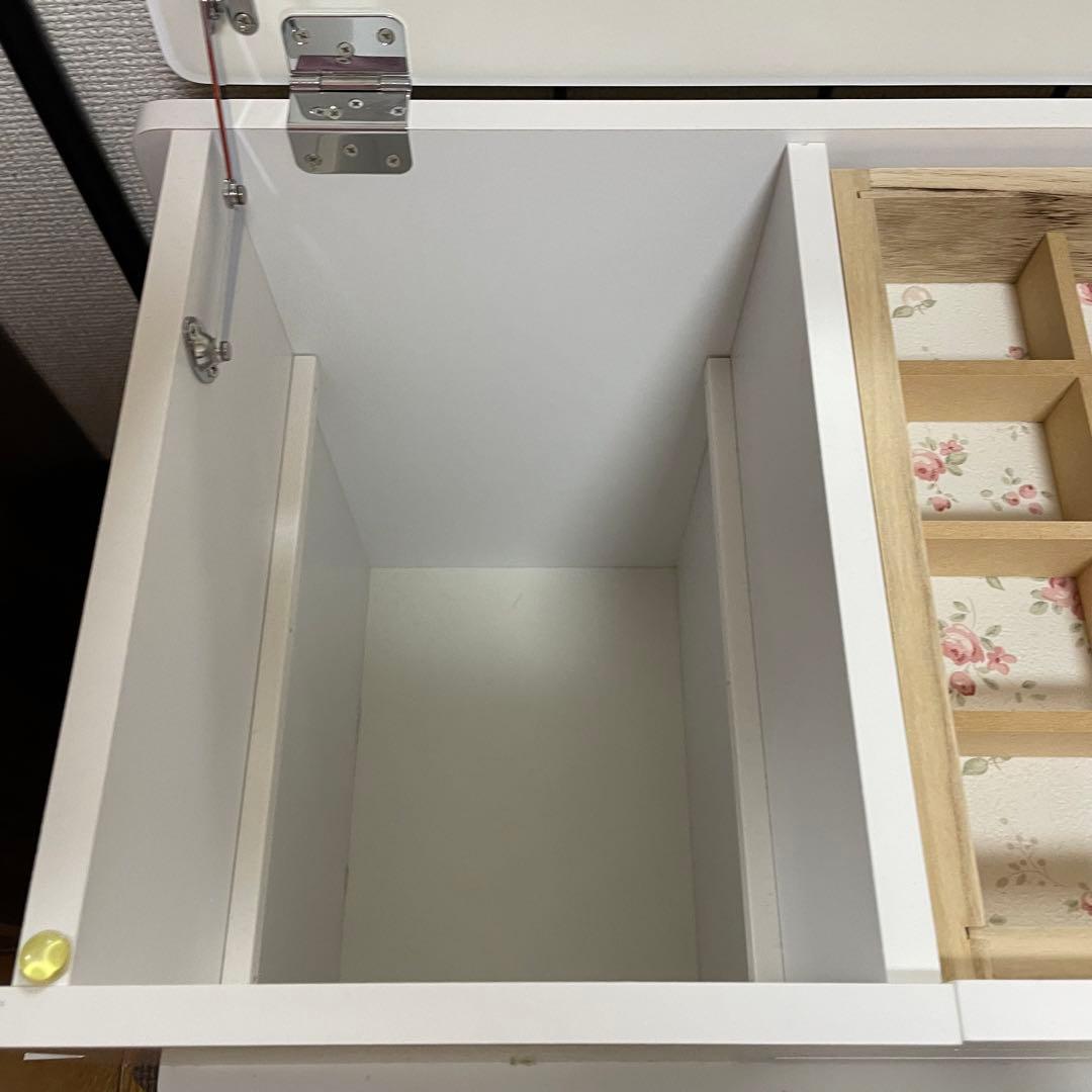 ドレッサーワゴン