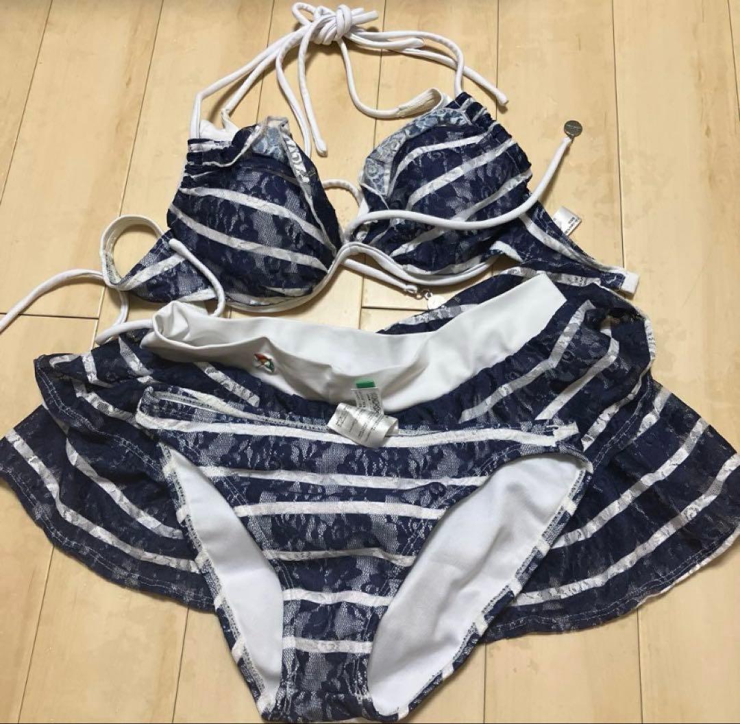 ネイビーとホワイトのストライプ セパレート水着 Mサイズ