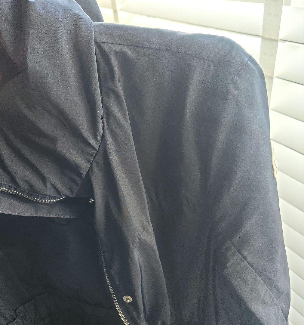 期間限定価格！MONCLER ネイビー フード付きブルゾン 1サイズ。