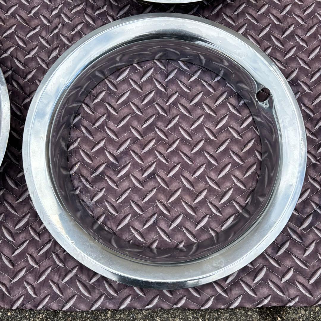 85elco様トリムリング　15インチ　メーカー不明