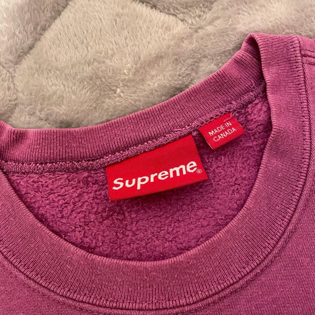 t*o様 Supreme Futura Logo Crewneck
