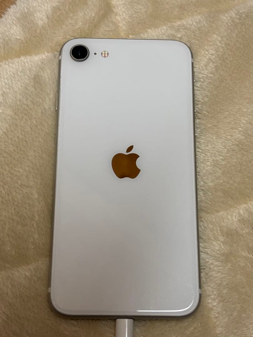 iPhoneSE第2世代 画面割れ 128GB