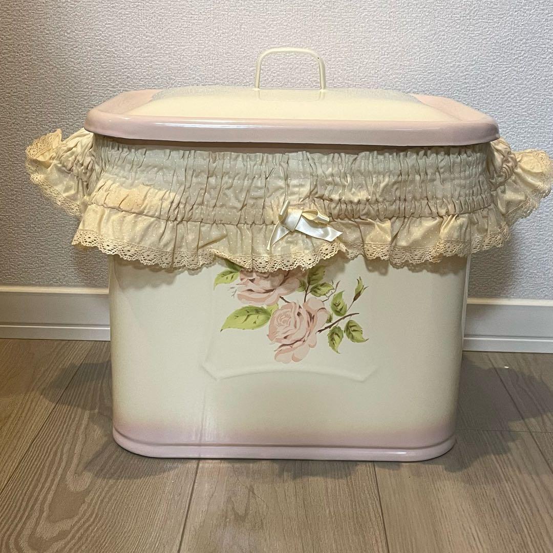 イマン ダイアナローズ　ビード入りBOX缶　美品