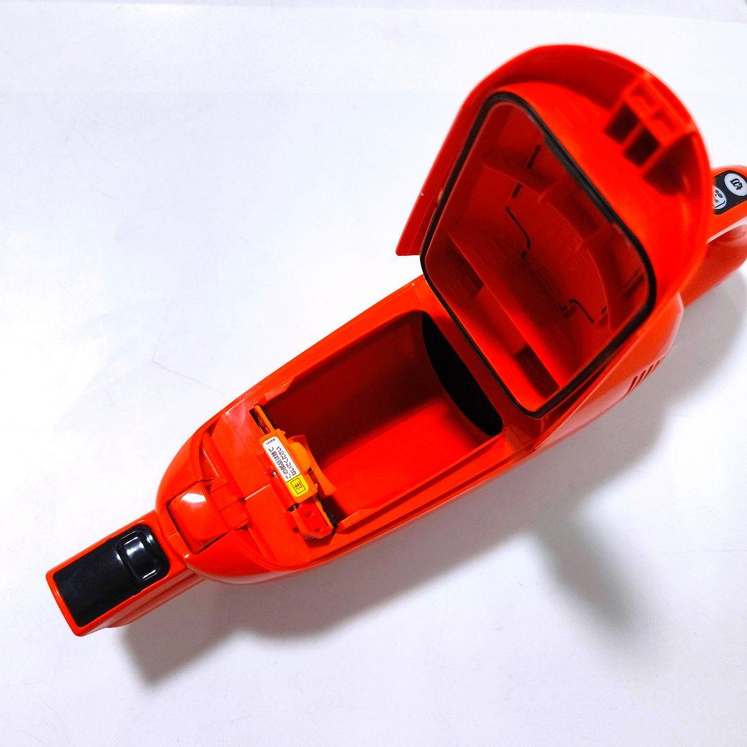 【送料無料】マキタ 充電式クリーナー ターボ・60 スタンド付 CL113FD