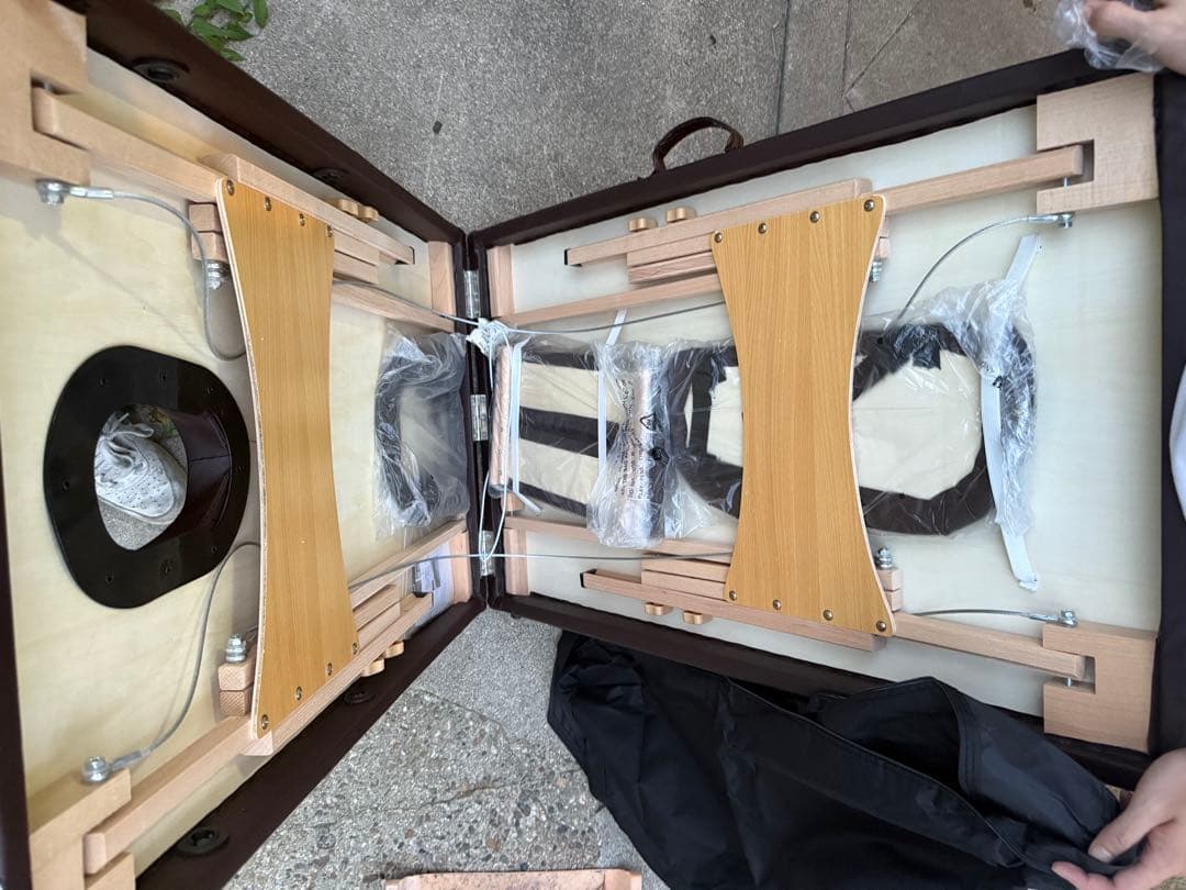 折りたたみマッサージ用ベッド