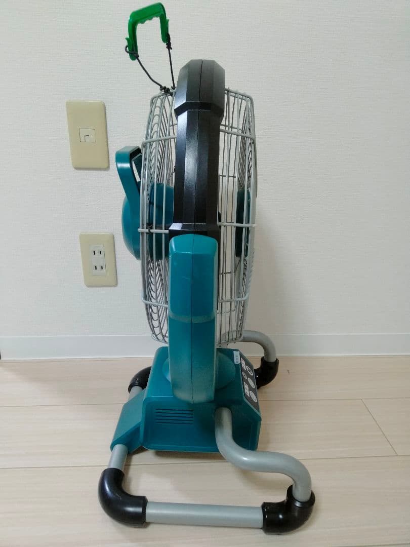 Makita スタンドファン 青 持ち手付き