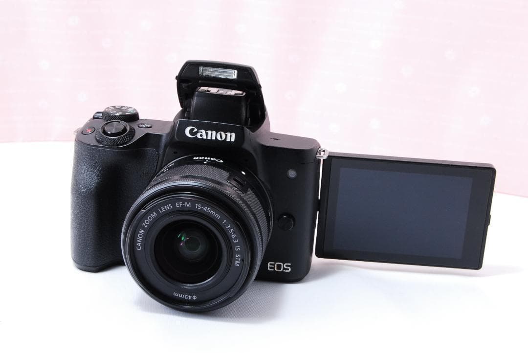 〓ミラーレス〓キヤノン EOS kiss M＋EF-M 15-45mm