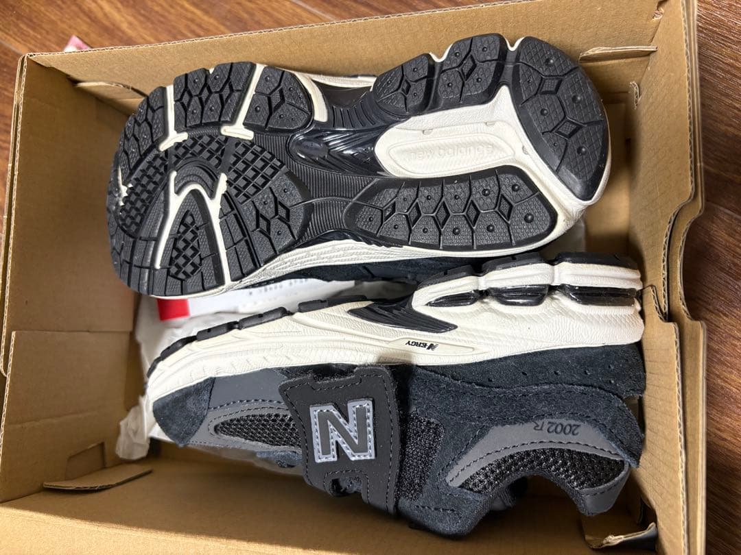 【新品未使用】NEW BALANCE KIDS PV2002BK BLACK