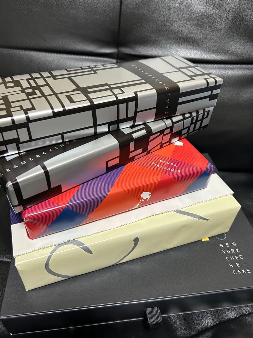 LOUIS VUITTON & COACH (２枚) ショッパー