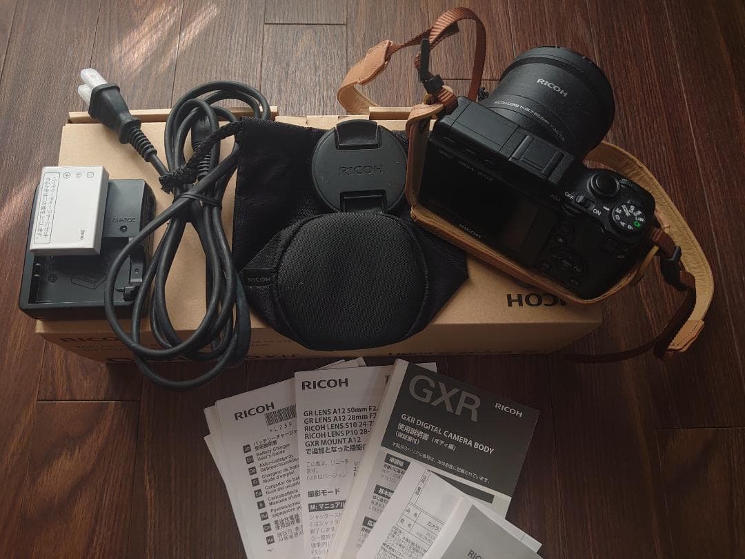 【中古美品】RICOH デジタルカメラ GXR A16レンズキット（2013年）