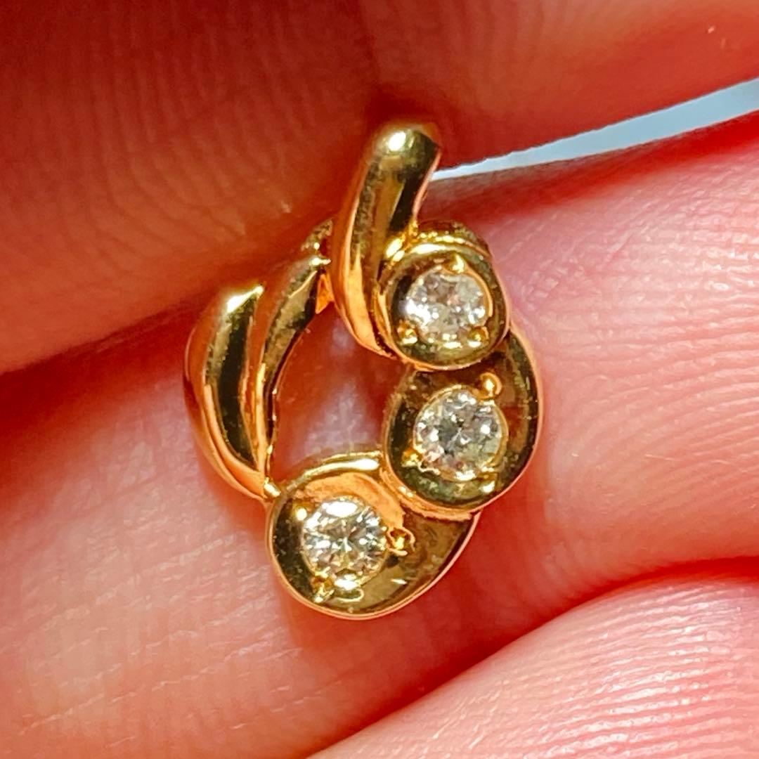 ジュエリーツツミK 18ダイヤ0.1ct刻印ペンダントです