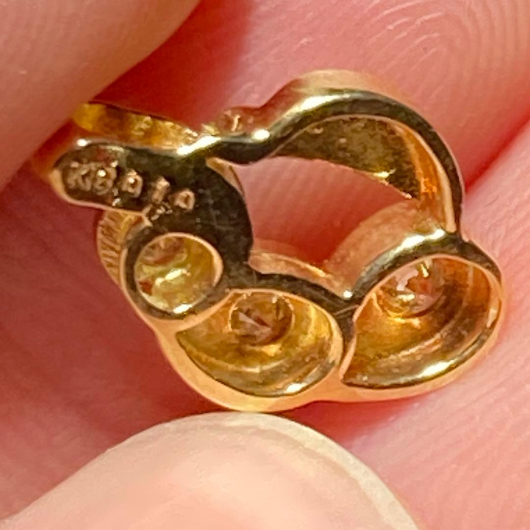 ジュエリーツツミK 18ダイヤ0.1ct刻印ペンダントです