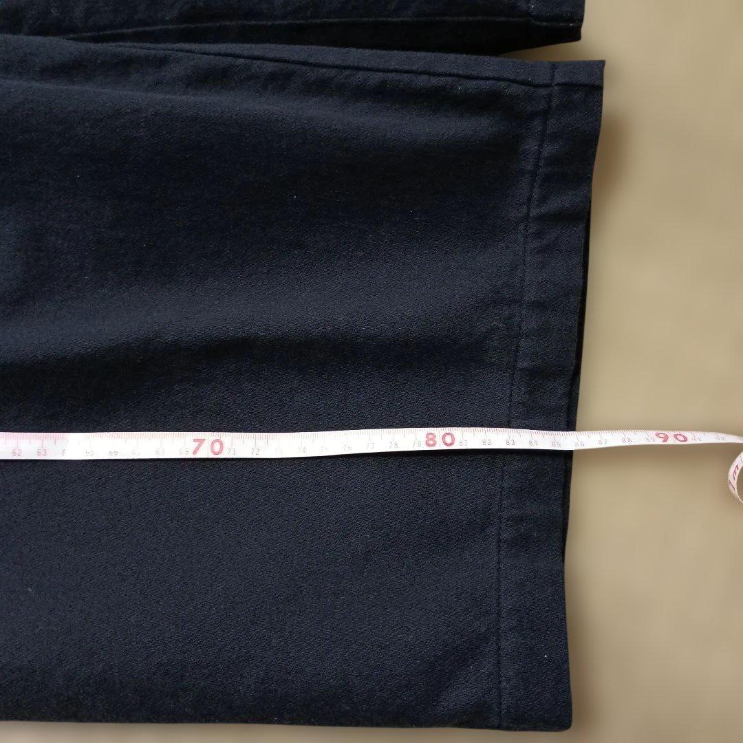 群言堂、綿サテンパンツです。