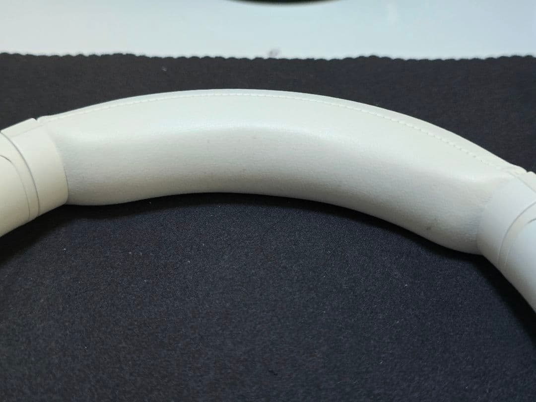 SONYワイヤレスヘッドホン WH-1000XM4 サイレントホワイト