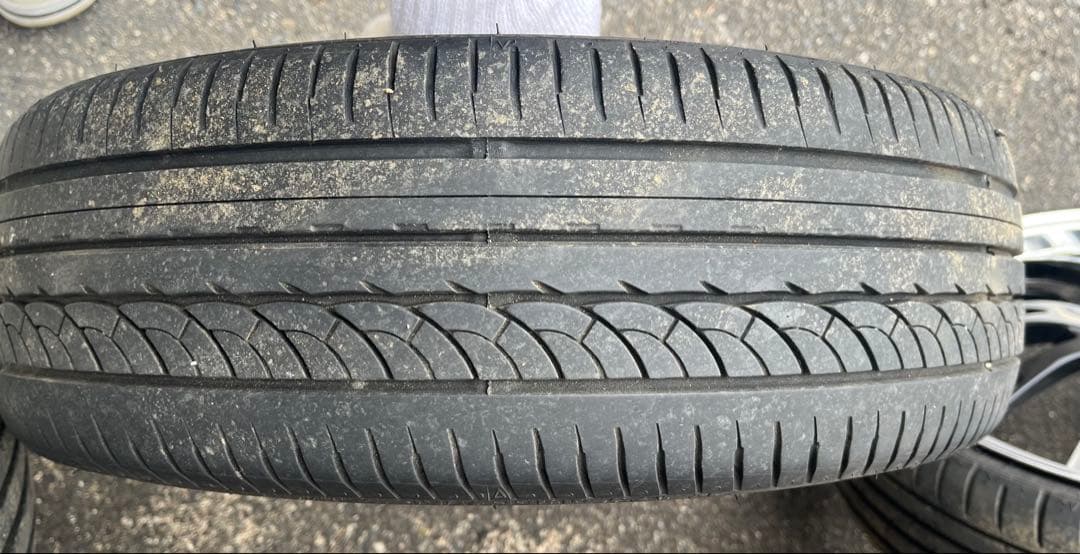 18インチ タントカスタム　LA600S 軽自動車　ダイハツ