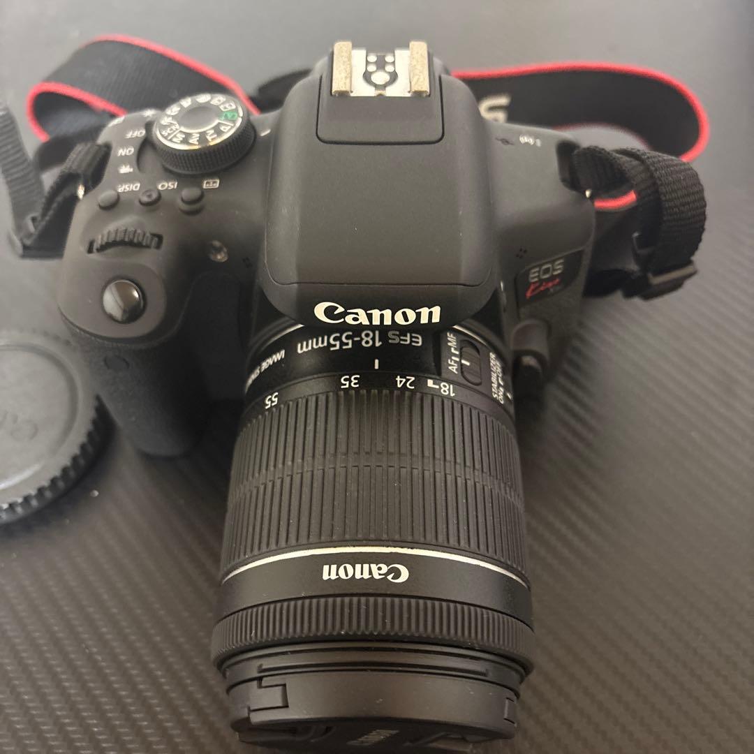 Canon EOS Kiss X8i デジタル一眼レフ【セール】