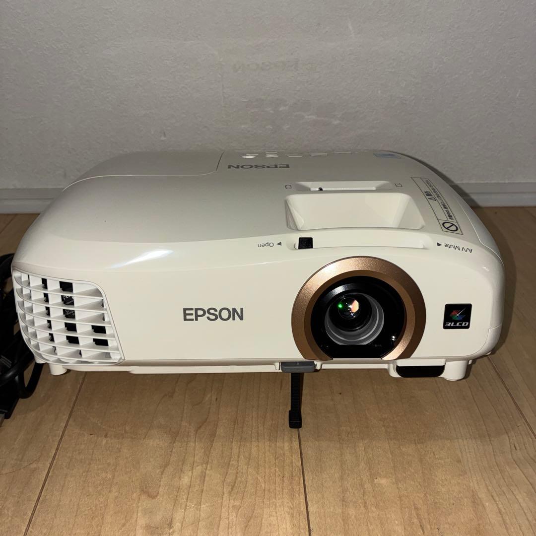 EPSON ホームプロジェクター　EH-TW5350 3D対応　わずか12時間
