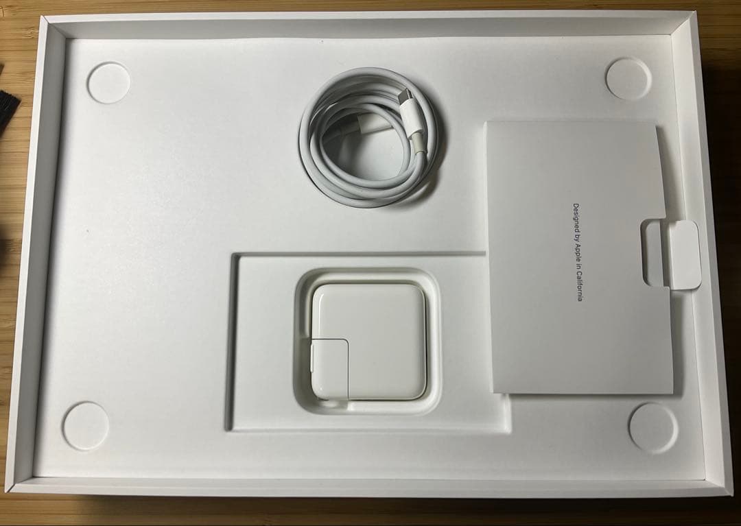 APPLE MacBook Air M1チップ