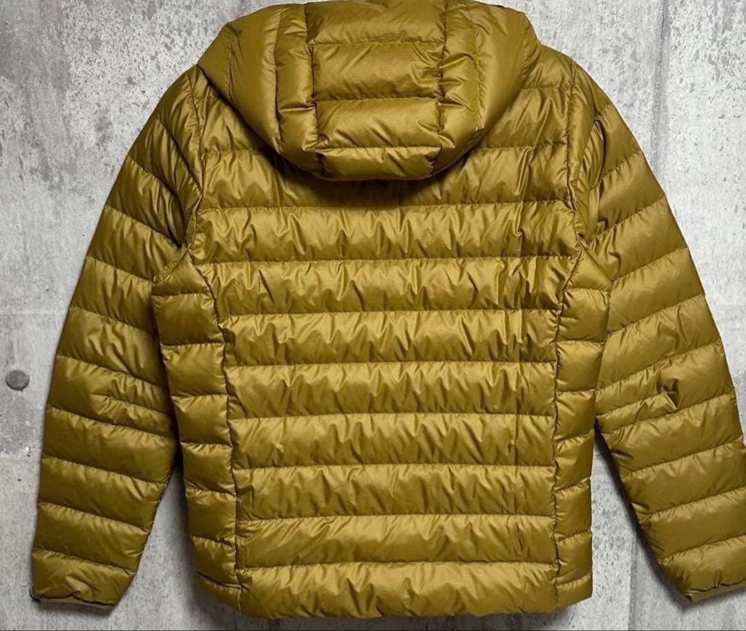 土曜日まで値下げ♡‼️極美品 ダウンセーターフーディ プルオーバー S 2020年