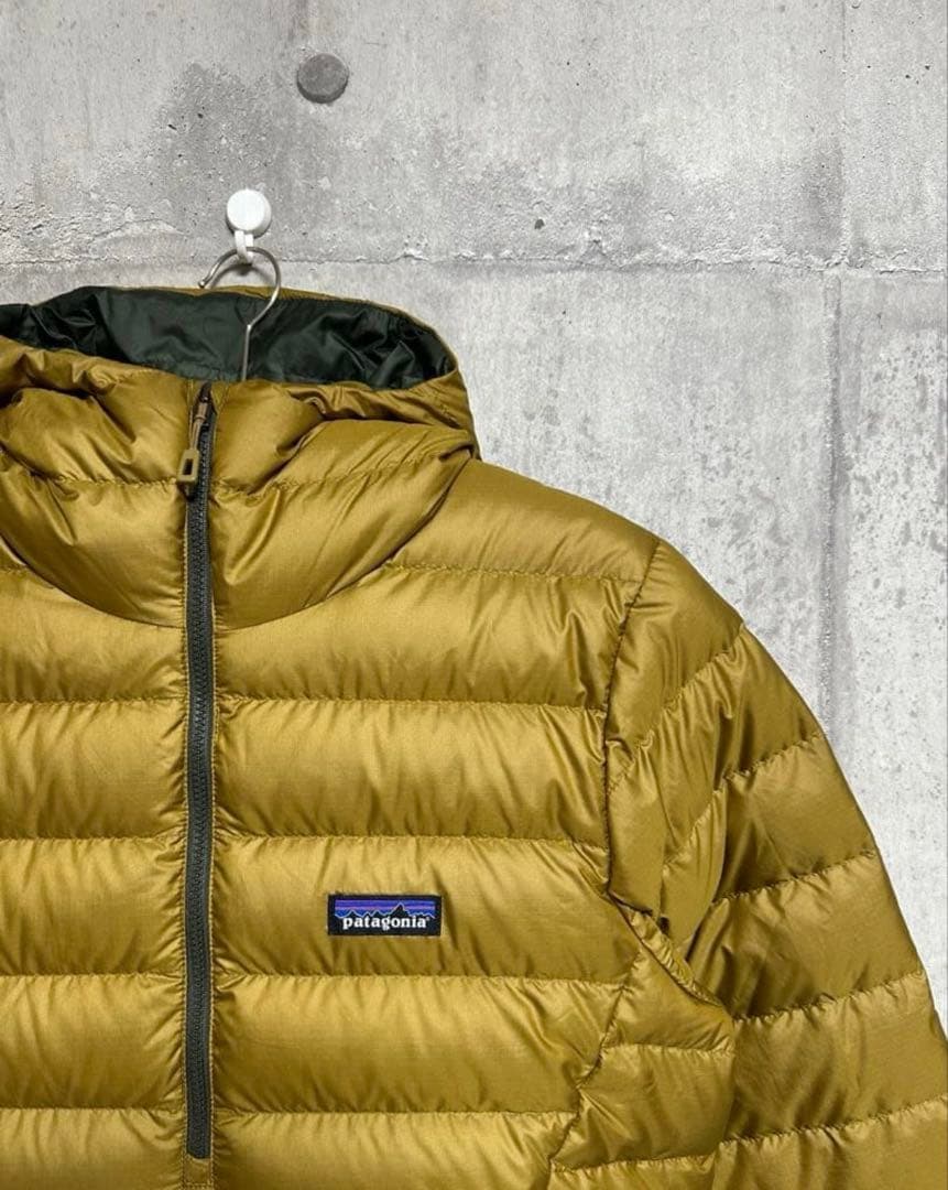 土曜日まで値下げ♡‼️極美品 ダウンセーターフーディ プルオーバー S 2020年