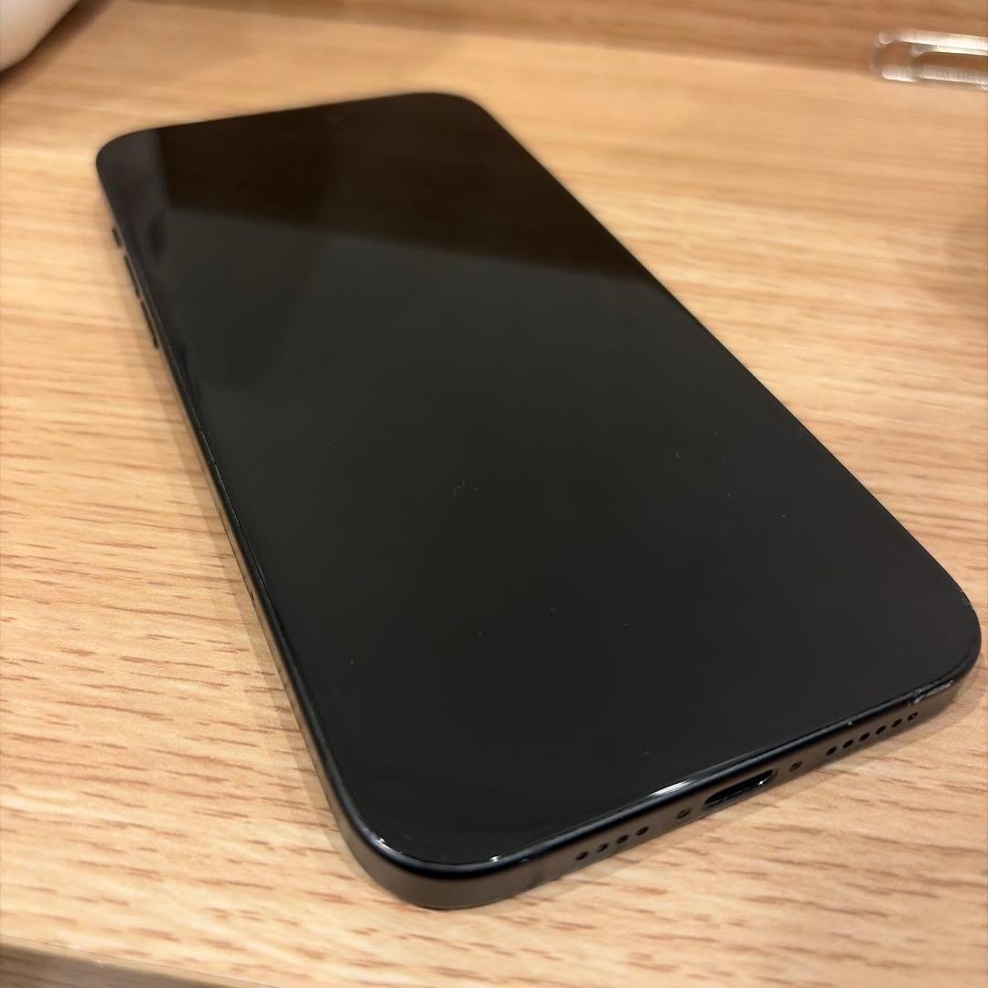 iPhone 15 Plus 128GB ブラックSIMフリー