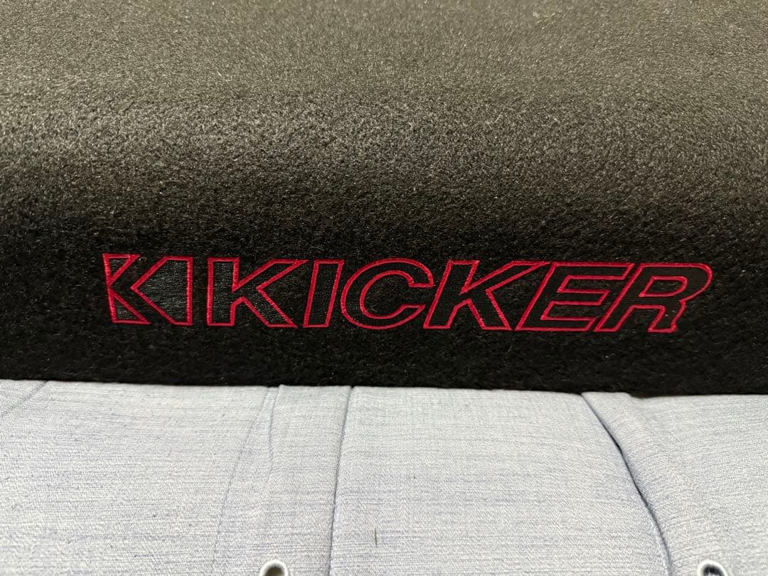 T*o様 KICKER キッカー サブウーファー 49L7TDF102 25cm