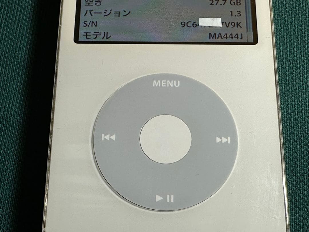 きれいなiPod Classic 5.5世代 AM444J 新品バッテリー