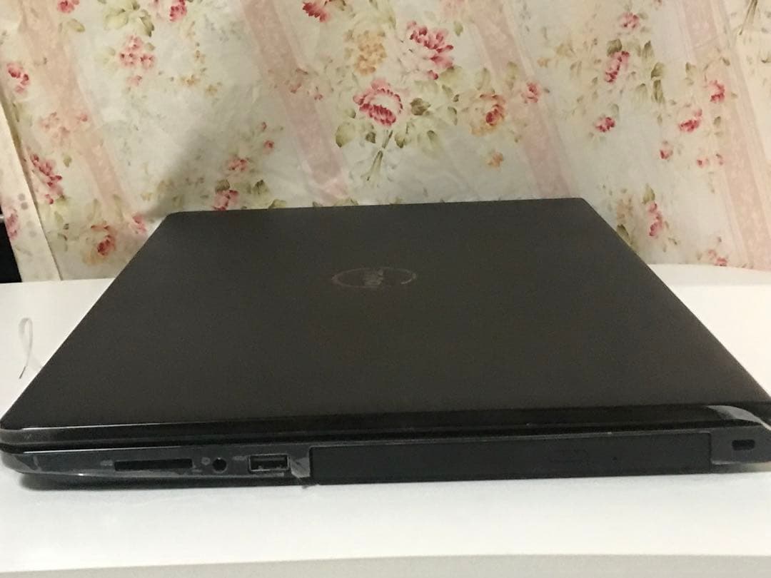 【ほぼ未使用美品】Dell ノートPC ブラック