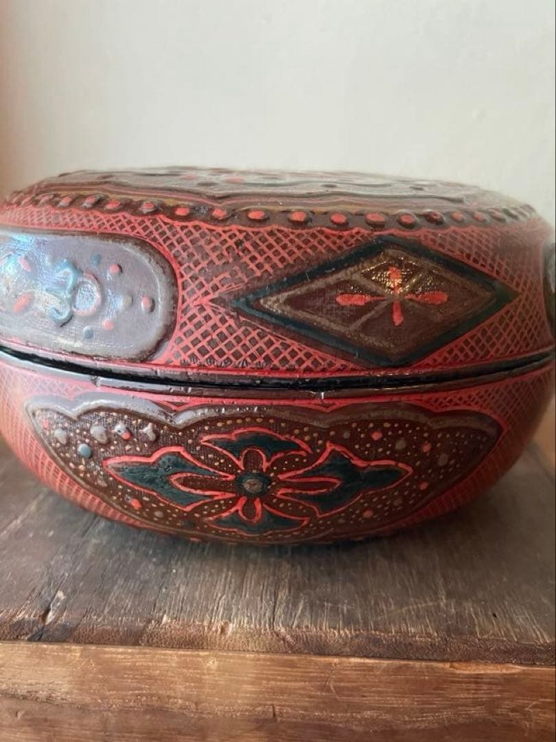 唐物　菓子器　漆器　時代物　蓋物　螺鈿