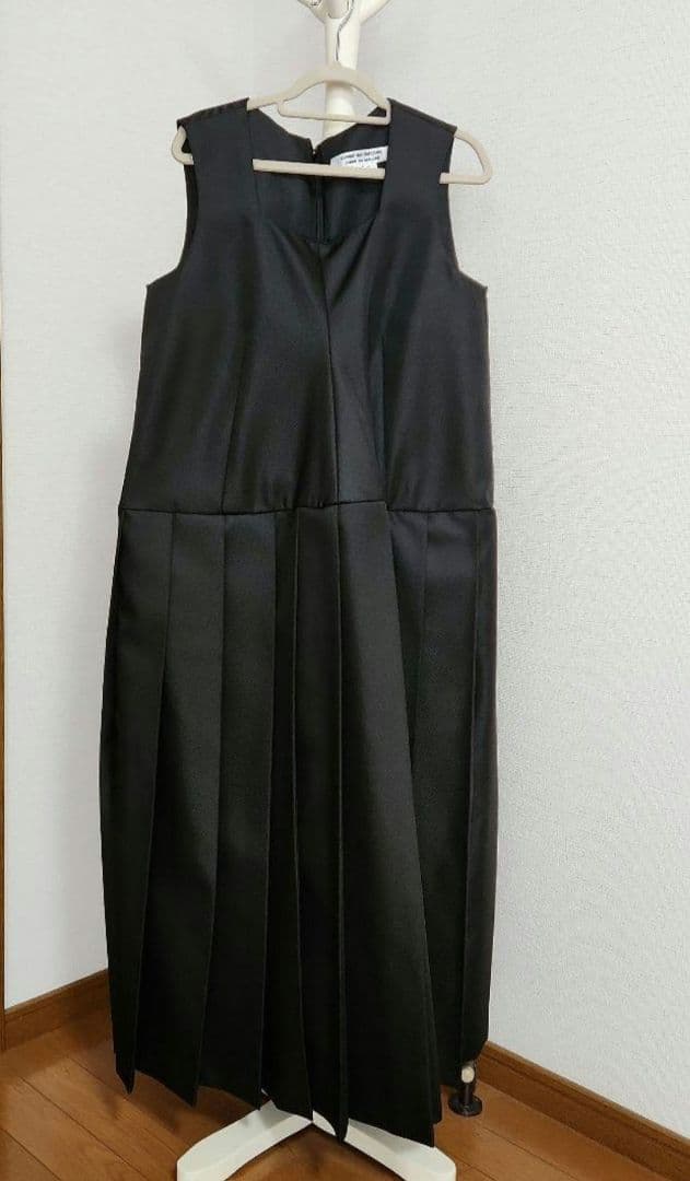 【即購入OK・ほぼ未使用】コムデギャルソン ワンピース