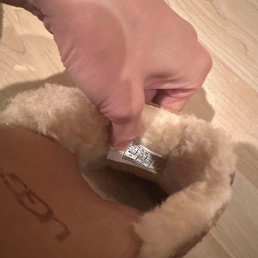 値下げ⭐︎UGG⭐︎アグ⭐︎ブラウンファー⭐︎クロッグサンダル　サボ/ヒール/24cm