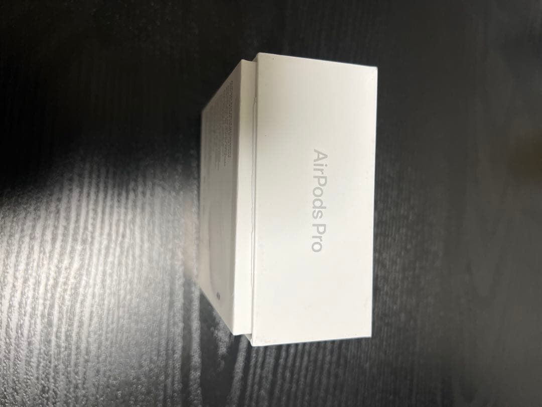 AirPods Pro 第2世代 本体【正規品、限定保証付き】