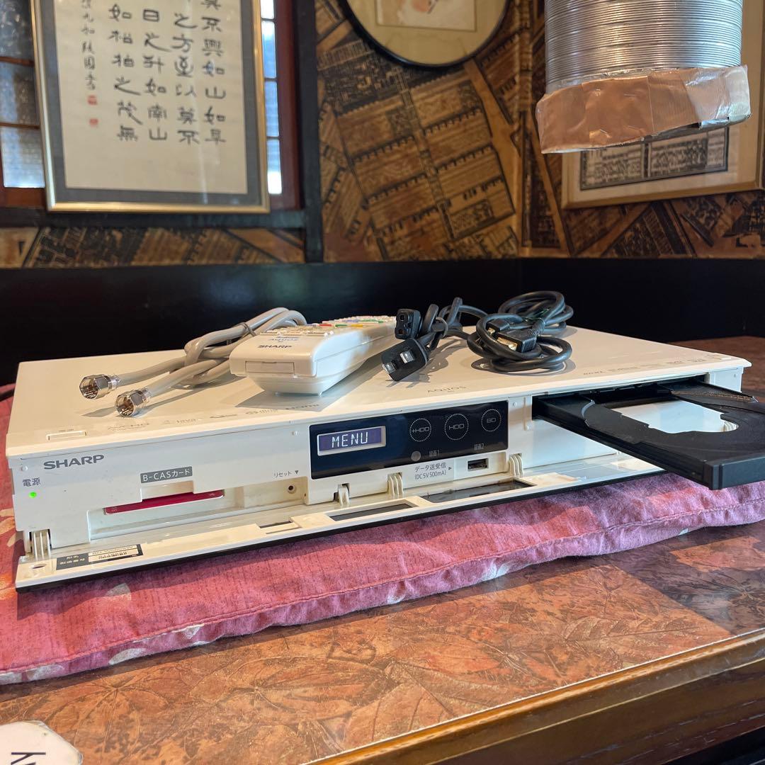 シャープ　BD-W560SW 12倍録 500GB 純正リモ等付フル装備 完動品