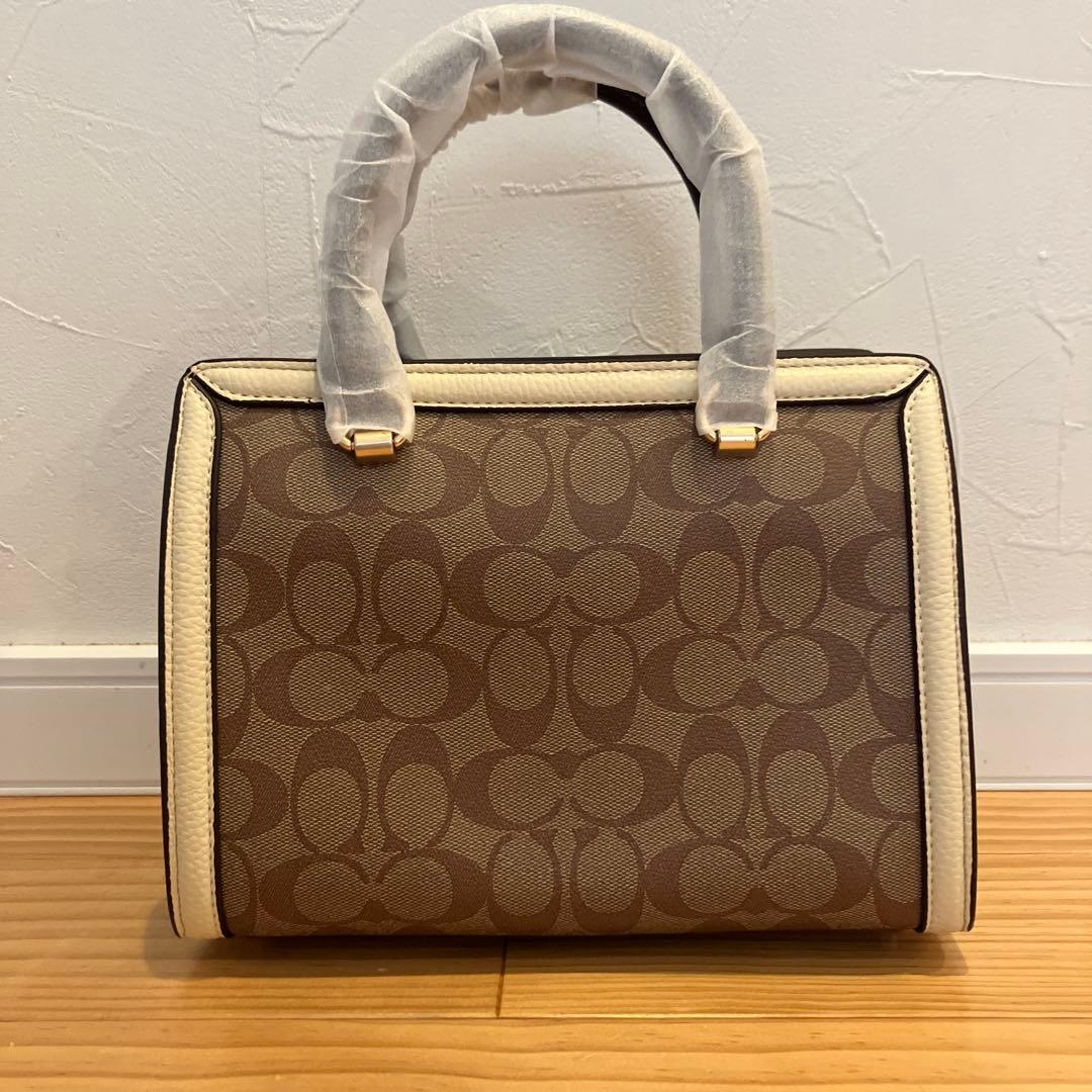Coach ハンドバッグ ショルダーバックブラウン/アイボリー　ヘビ柄
