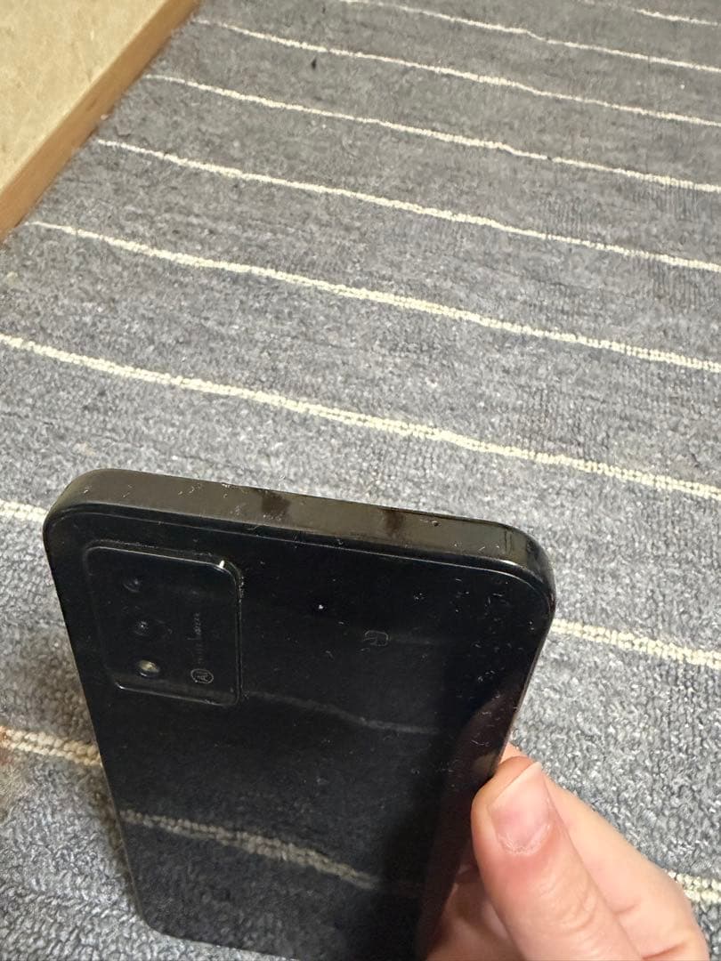 ZTE libero 5G ⅲ ブラックスマートフォン