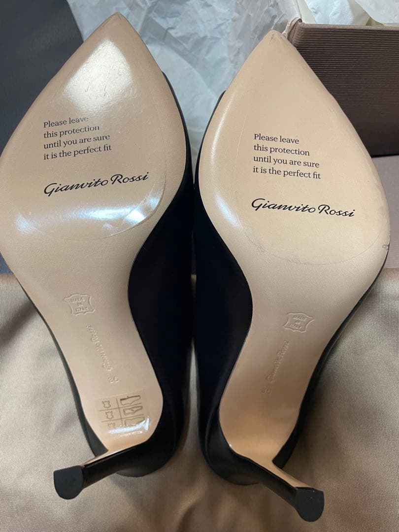 処分価格神崎恵さん着用Gianvito Rossi 黒 NOVA