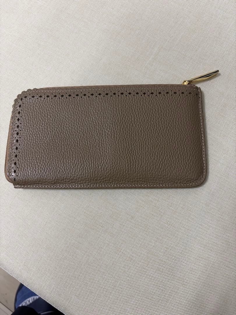 ATAS レザー長財布 アーモンド