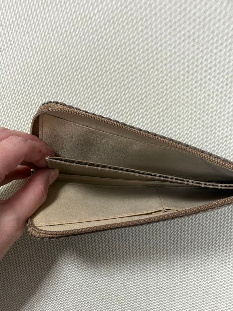 ATAS レザー長財布 アーモンド