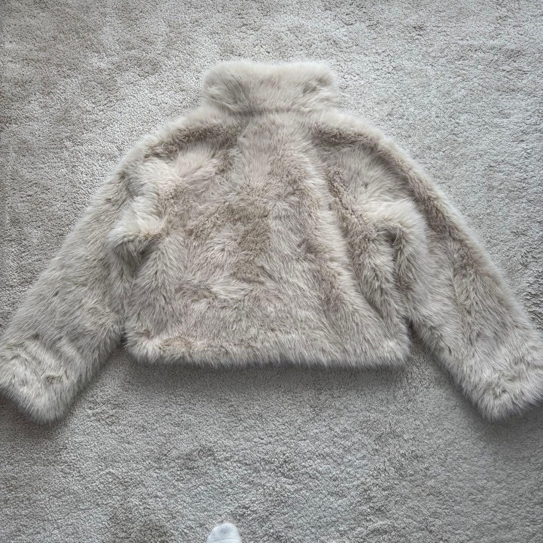 ZARA ショートフェイクファーコート 新品