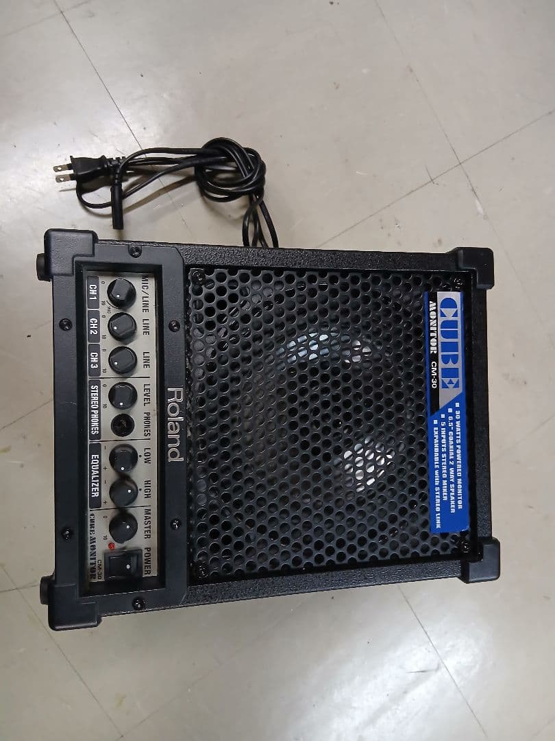 Roland CM-30 モニタースピーカー 30W