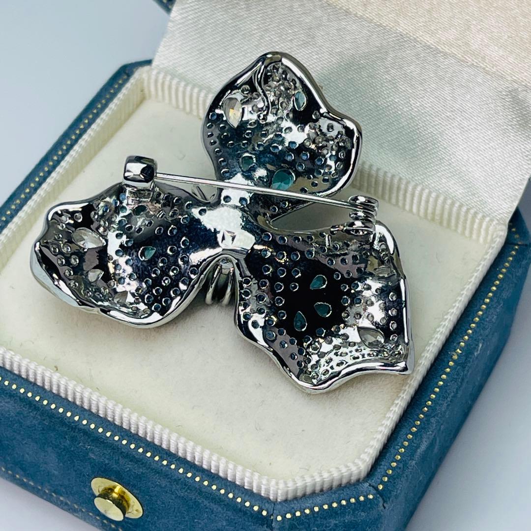 タヒチ　黑蝶真珠 南洋パール ブローチ　本真珠 ペンダント ピーコックグリーン