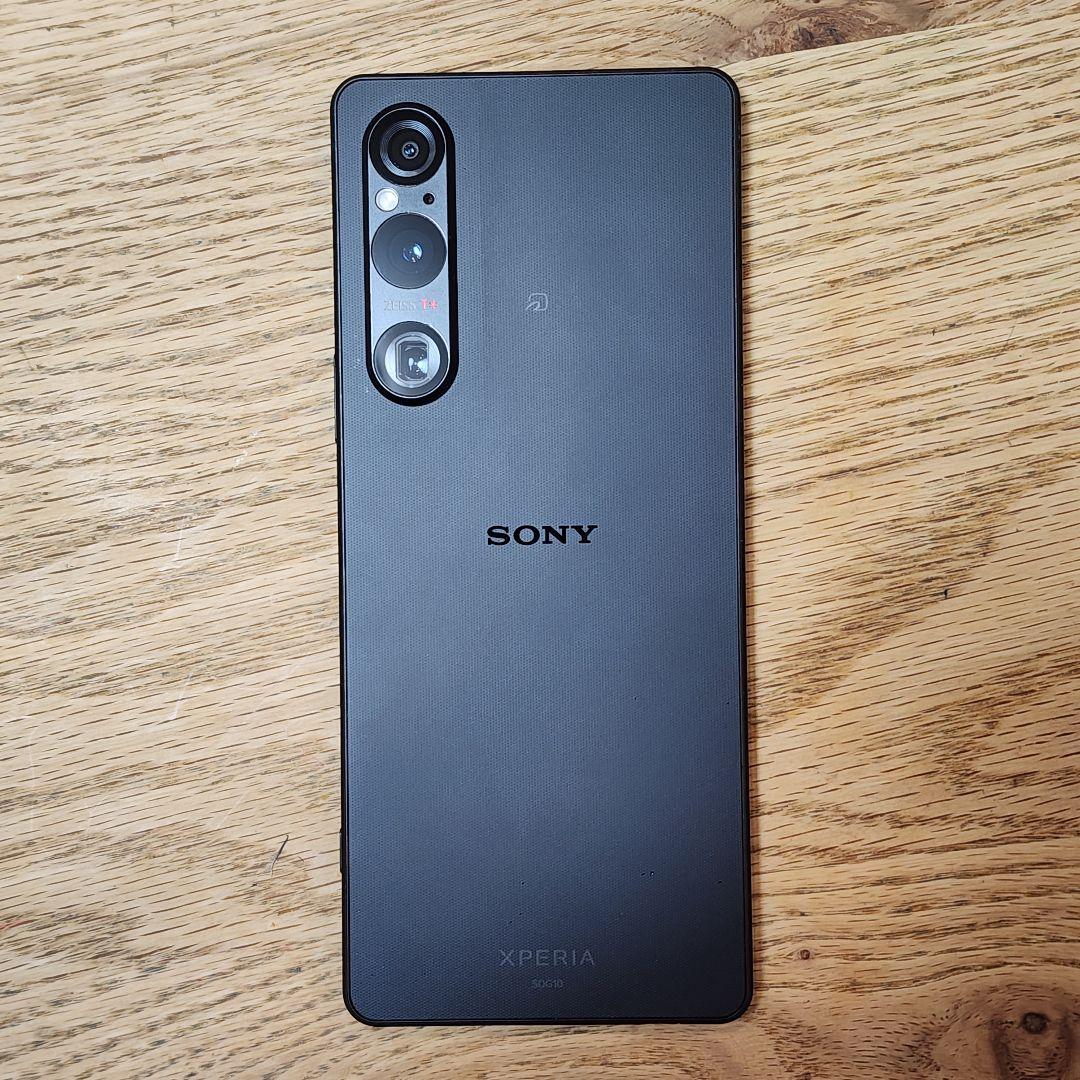 Xperia 1 V simフリー au