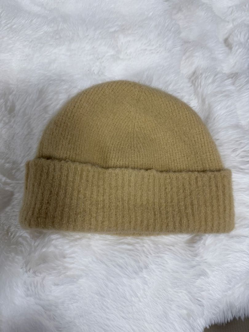 ami ハートロゴ付きニット帽