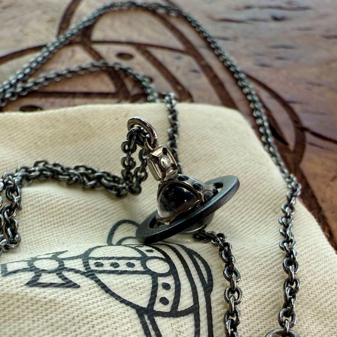 公式完売/未使用正規品 VivienneWestwoodプチ/黒サテライトオーブ